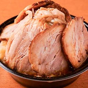 3.特製 豚「マシマシ」ラーメン    Special Pork Ramen, 5 Roasted Porks Added