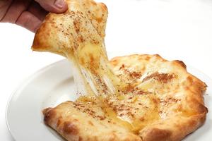 チーズハニー&シナモンナン Cheese Honey & Cinamon Nan