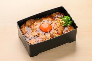 和牛丼