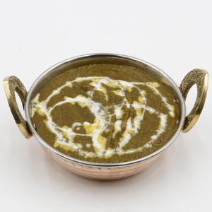 〈単品〉ほうれん草チキンカレー Spinach Chicken Curry