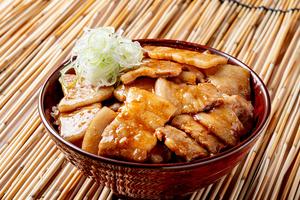 デジカルビ丼