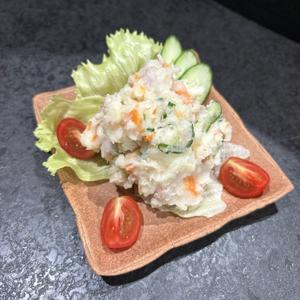 カリカリベーコンのポテトサラダ