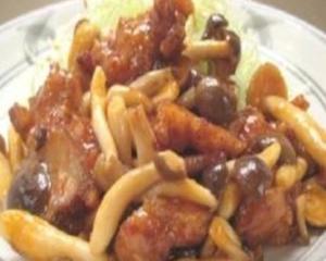 若鶏ときのこのバター正油炒め定食