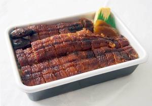 備長炭 手焼きうなぎ きざみ弁当(松) 肝焼付き