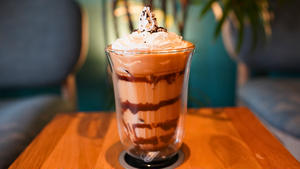 アイス・カフェモカ ラージサイズオンリー/cold Cafe Mocha Large size only 