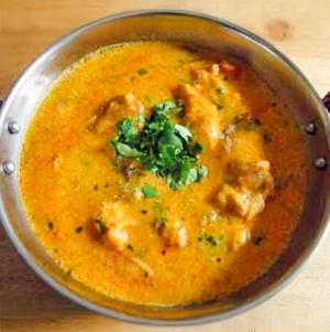 チキンカレー Chicken Curry