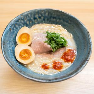 味玉とんこつラーメン