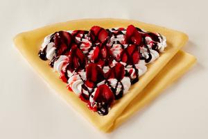 至福の贅沢「恋するクレープ」 チョコいちごクリーム Chocolate Strawberry Cream