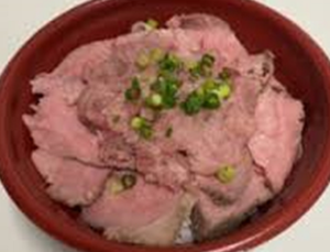 丼丸 ローストビーフねぎとろユッケ丼