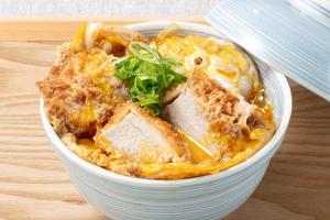 ヒレ3枚かつ丼