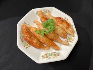 鶏皮ギョーザ 5本入り