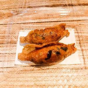 鶏皮餃子