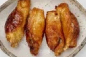 鶏皮餃子