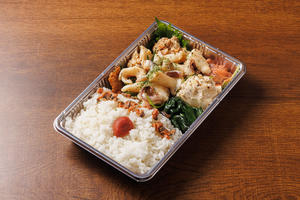 へしこゲソバター弁当