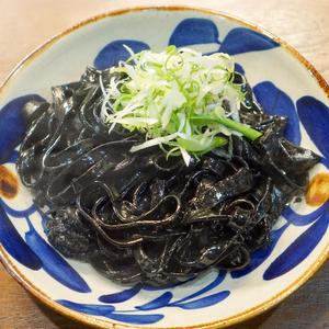 イカスミ焼きそば