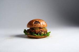 和牛チリミートソースバーガー Wagyu Chili Meat Sauce Burger