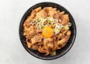 スタミナぶた丼