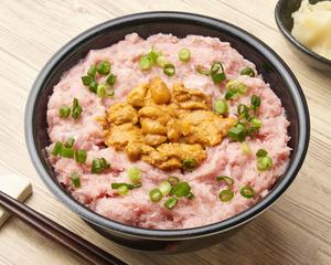 ねぎとろウニ丼(18)