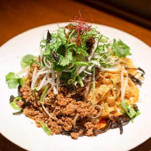 汁なし坦々麺