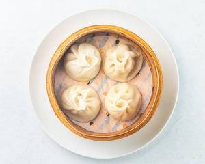 小籠包 Soup Dumpling