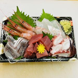 おまかせ刺身サービス盛り