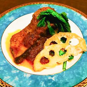 牛タンのコトコト赤ワイン煮