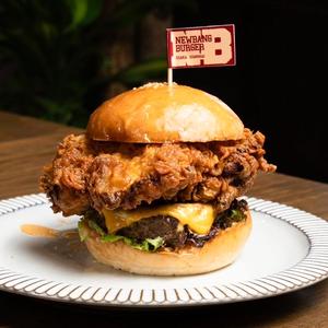 肉食バーガー