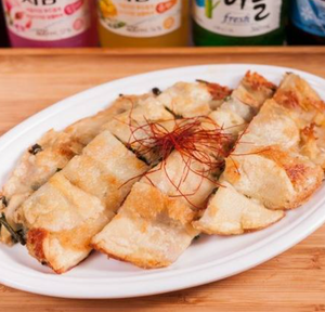 ジャガイモとチーズのチヂミ Potato and Cheese Korean Pancake