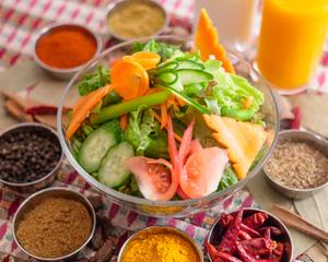 いろいろな野菜サラダ Vegetable Salad