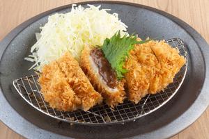 熟成梅しそ重ねかつ弁当