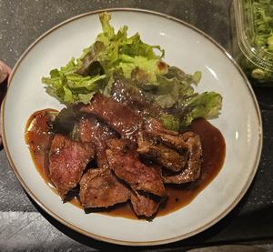 鹿肉の生姜焼き