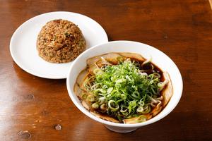 中華そば(並)+焼き飯(小)