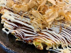 海鮮お好み焼き(イカ、エビ、ホタテ)