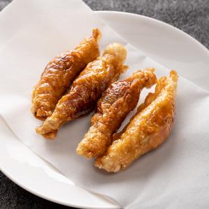 鶏皮ぎょうざ 4個入り