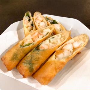 チーズ入り海老春巻き(大葉入り)2本