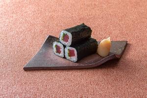 鉄火巻
