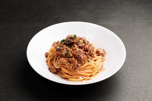 ゴロゴロお肉のボロネーゼ