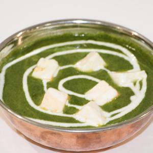 ほうれん草じゃがいもパニール/Sag Potato Paneer/   