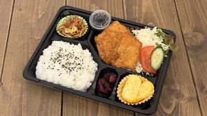 チキンカツ弁当