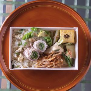 お肉弁当 吸い物付き