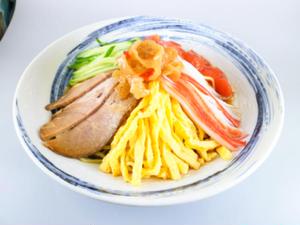 冷やし中華(ゴマタレ)