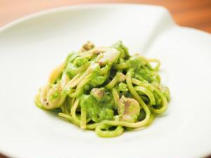 お魚のグリーンクリームソーススパゲッティ