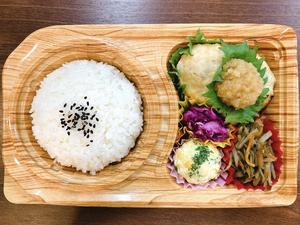 紅豚と島豆腐のハンバーグ弁当