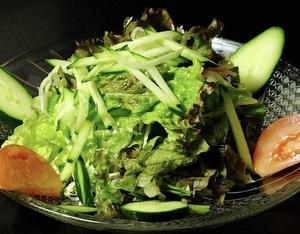 ミニグリーンサラダ +1pc チキン mine salad 1pc chicken