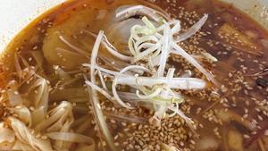 ピリ辛ゴマラーメン
