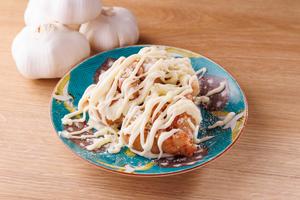自慢のマヨガーリックから揚げ(3個) Signature Mayo and Garlic Fried Chicken (3 Pieces)