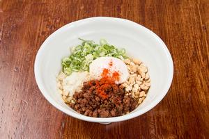 スパイシーまぜそば