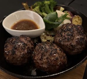 肉屋炭ハンバーグ300g