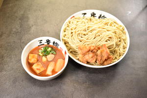 赤 唐揚濃厚魚介つけ麺