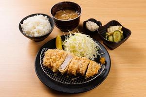 赤豚上ロースとんかつ弁当